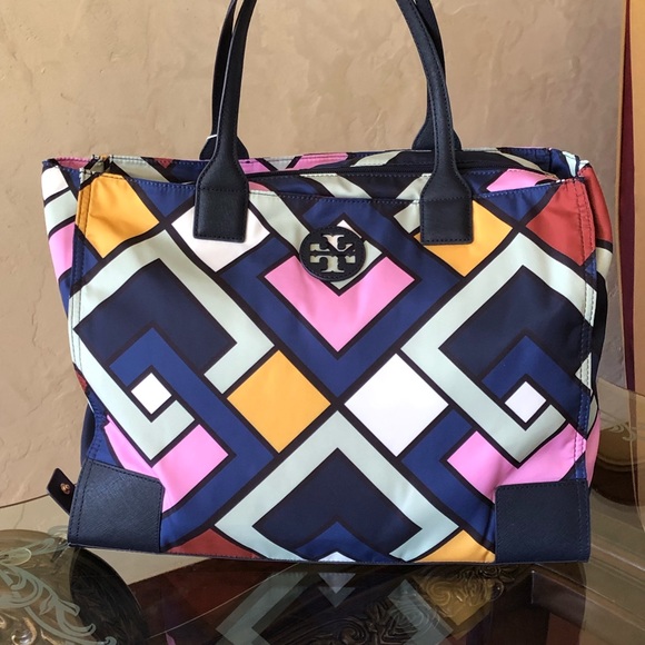 NWT Tory Burch geometric pattern Emma tote&case - Picture 4 of 7
